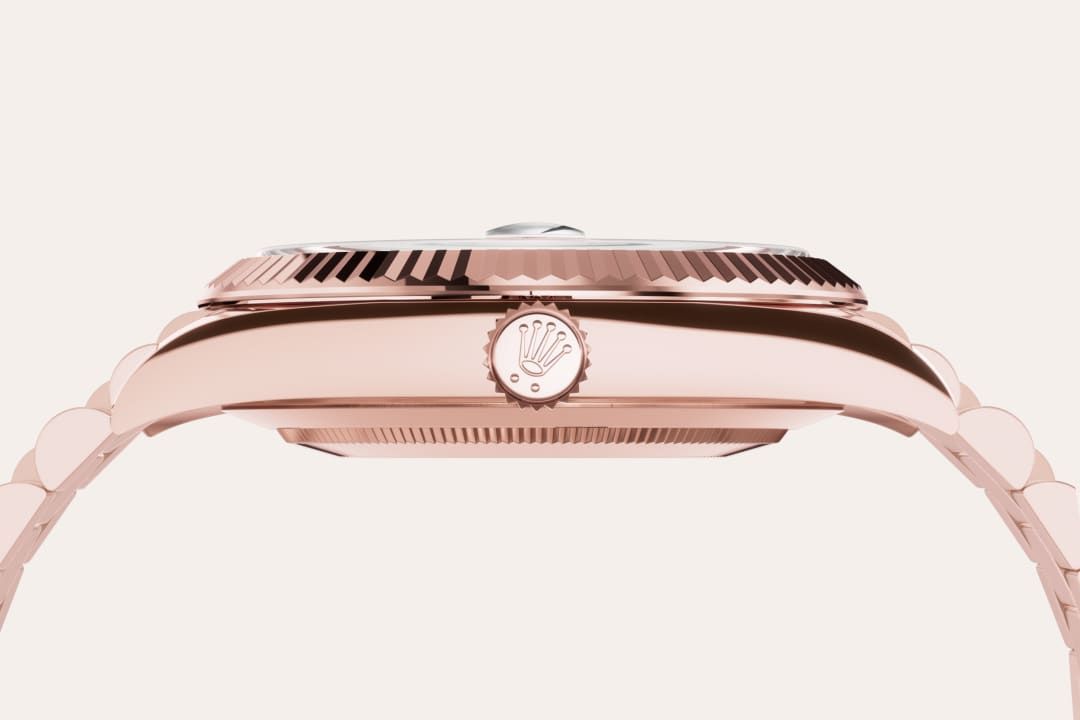 Men's Luxury Rose Gold Quartz Watch with Black Dial - Day & Date Display and President Bracelet