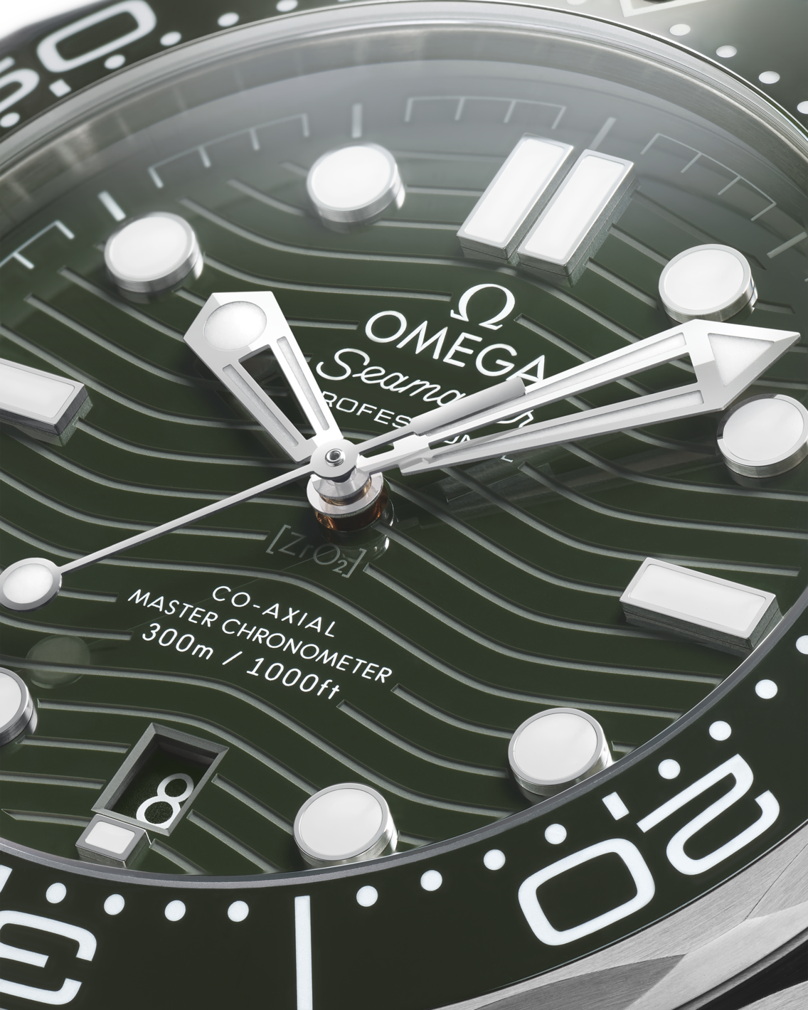Men's Green Dial Diver Automatic Watch with Date - Green Rubber Strap - 300M Water Resistant