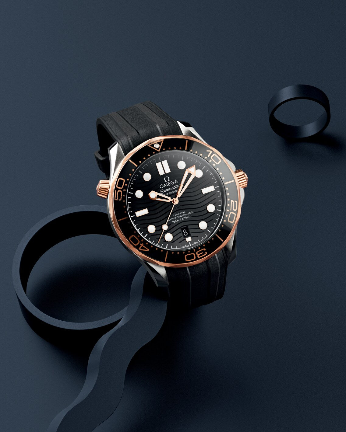 Men's Black Dial Diver Automatic Watch with Date - Black Rubber Strap - Rose Gold Bezel - 300M