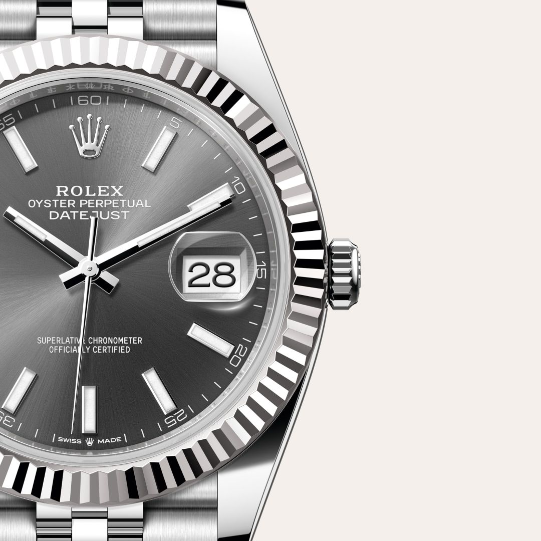 Men's Silver Quartz Date Watch with Grey Dial and Jubilee Bracelet - Luxury Dress Watch